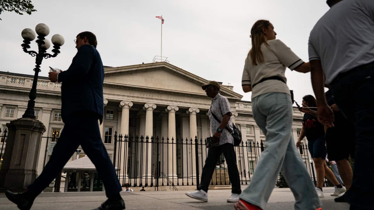 US Treasuries risk losing haven status, pension official says