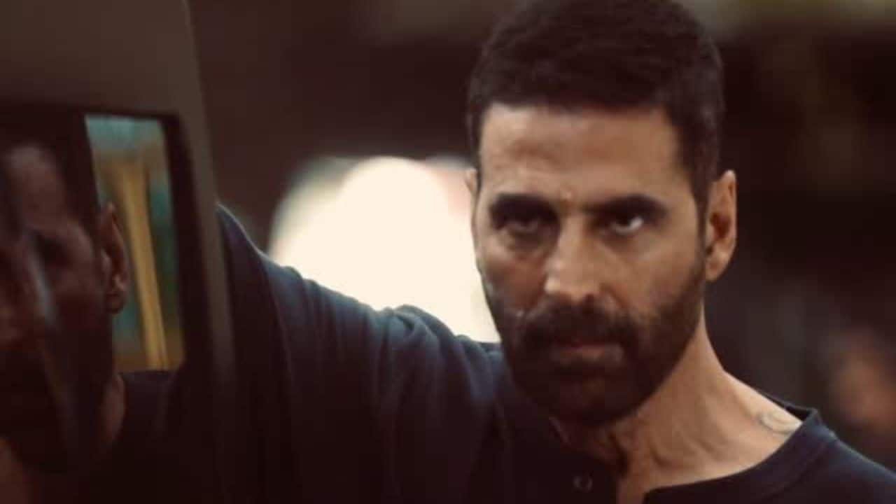 Akshay Kumar shares a glimpse from Haiwaan as he films for the film's last schedule: Watch