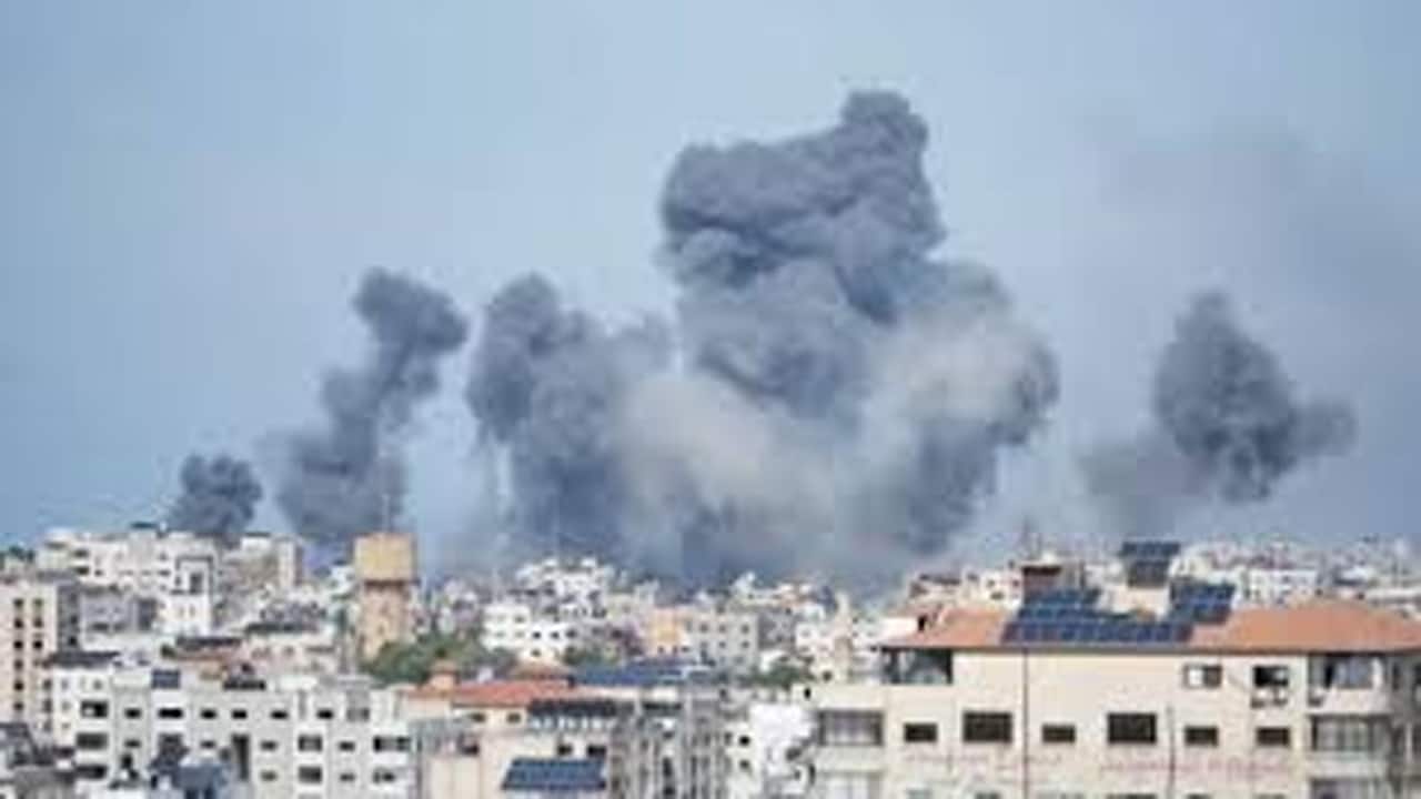 Trump says hostage releases to 'probably' happen Monday after Israel-Hamas deal