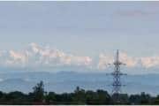 Rare sight: Mount Everest visible from Bihar’s Jainagar after rainfall clears air. Internet stunned