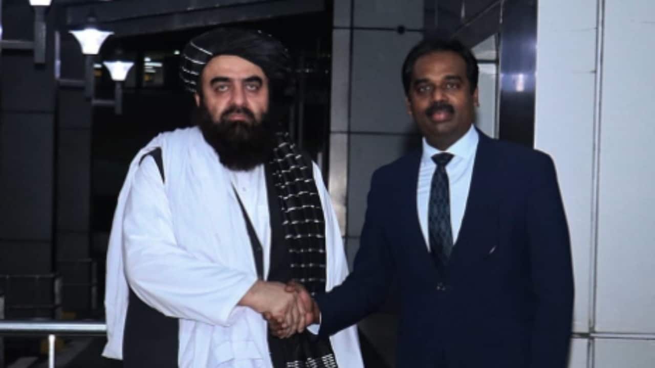 Taliban flag poses diplomatic dilemma for India as Afghan foreign minister arrives in New Delhi