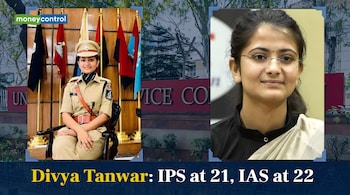 Divya Tanwar: IPS at 21, IAS at 22