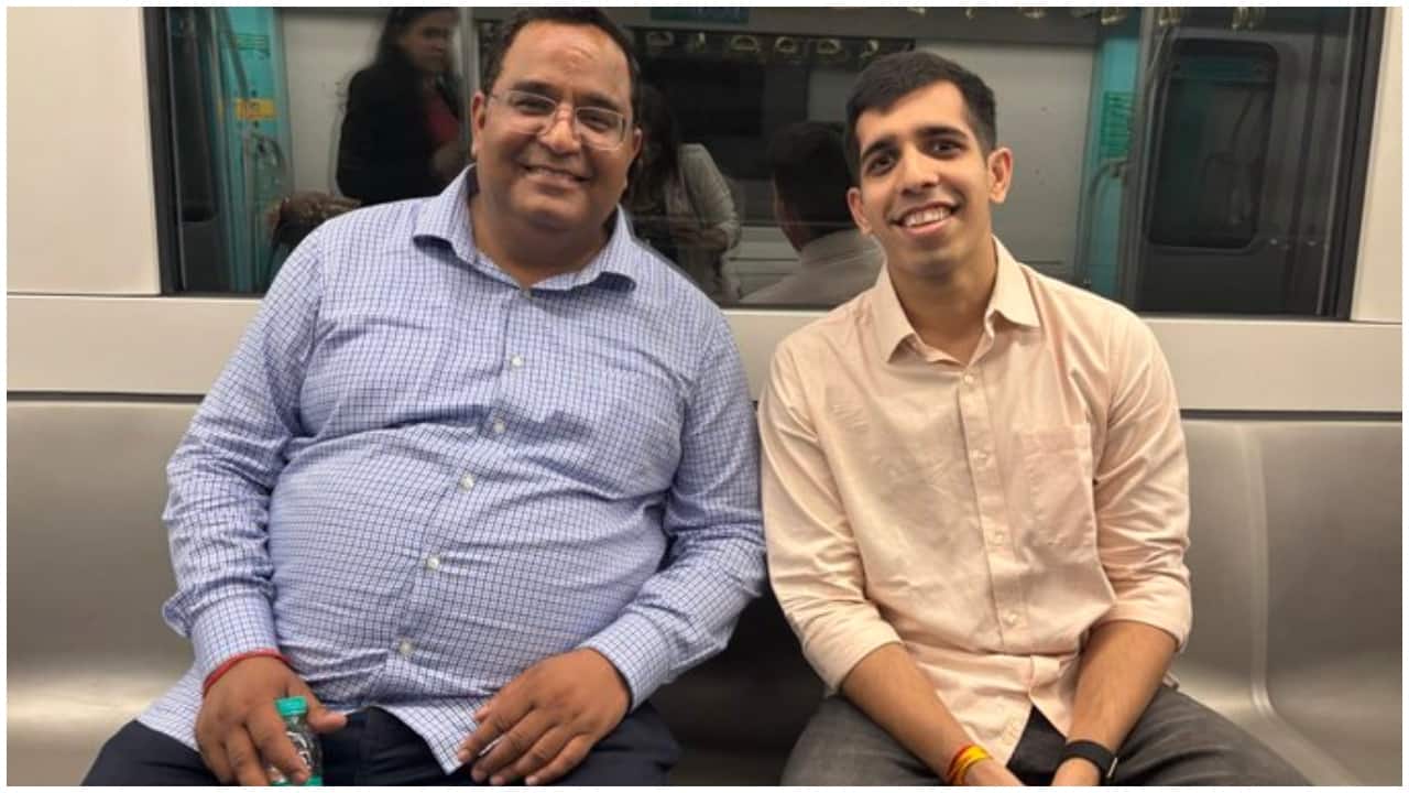 Paytm's Vijay Shekhar Sharma spotted travelling on Mumbai metro. Commuter shares encounter: 'So polite'