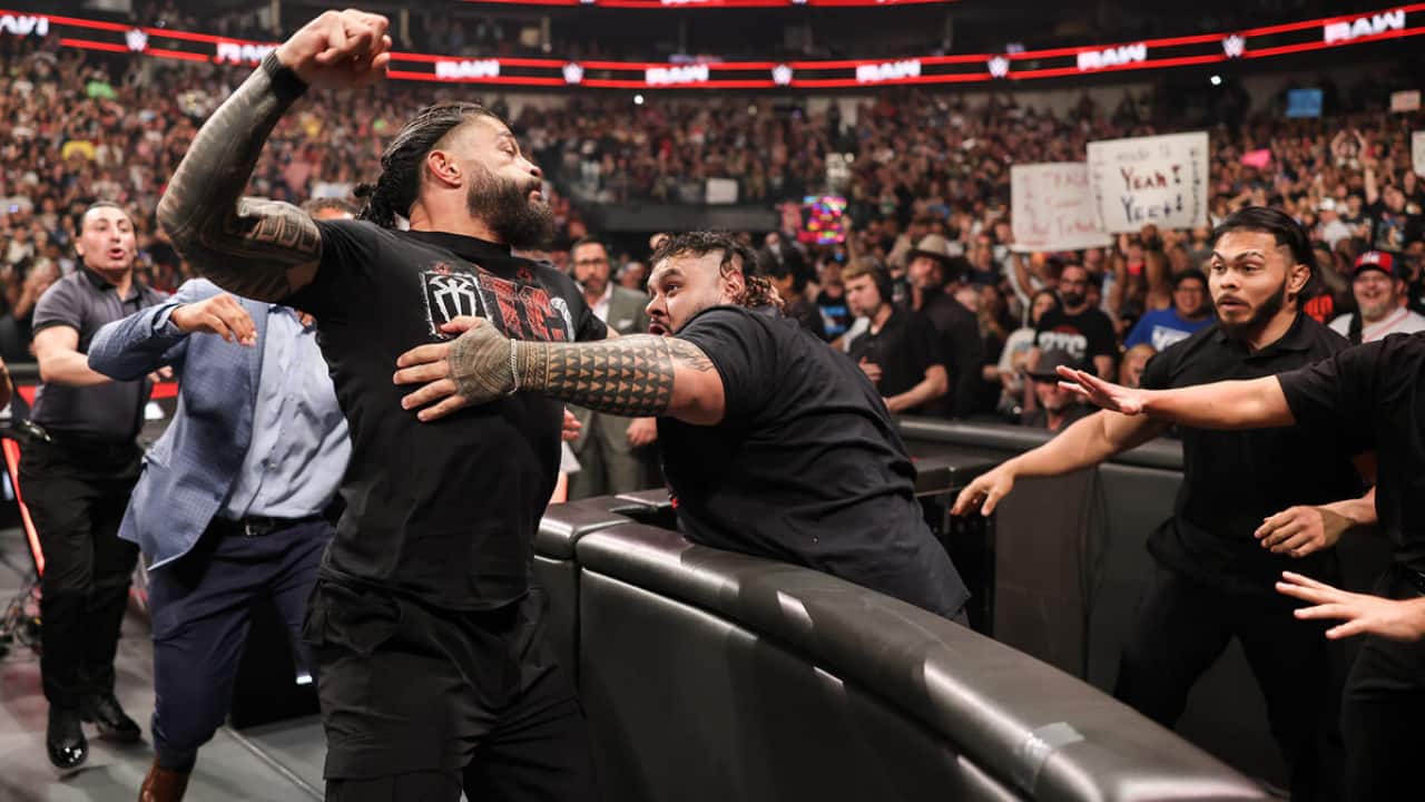 Bronson Reed vs Roman Reigns