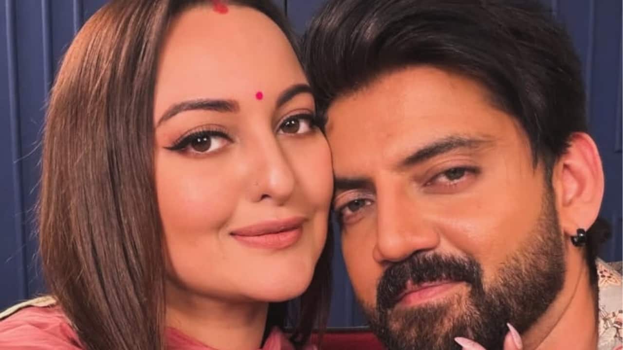 Sonakshi Sinha flaunts sindoor in romantic selfie with Zaheer Iqbal: See pic