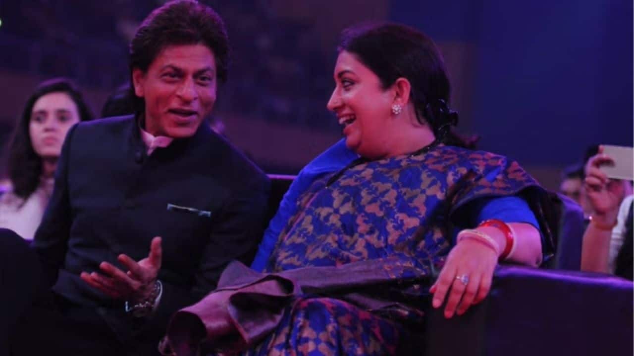 When Shah Rukh Khan told Smriti Irani not to get married, saying "Main bata raha hoon tujhe mat karna shaadi..."