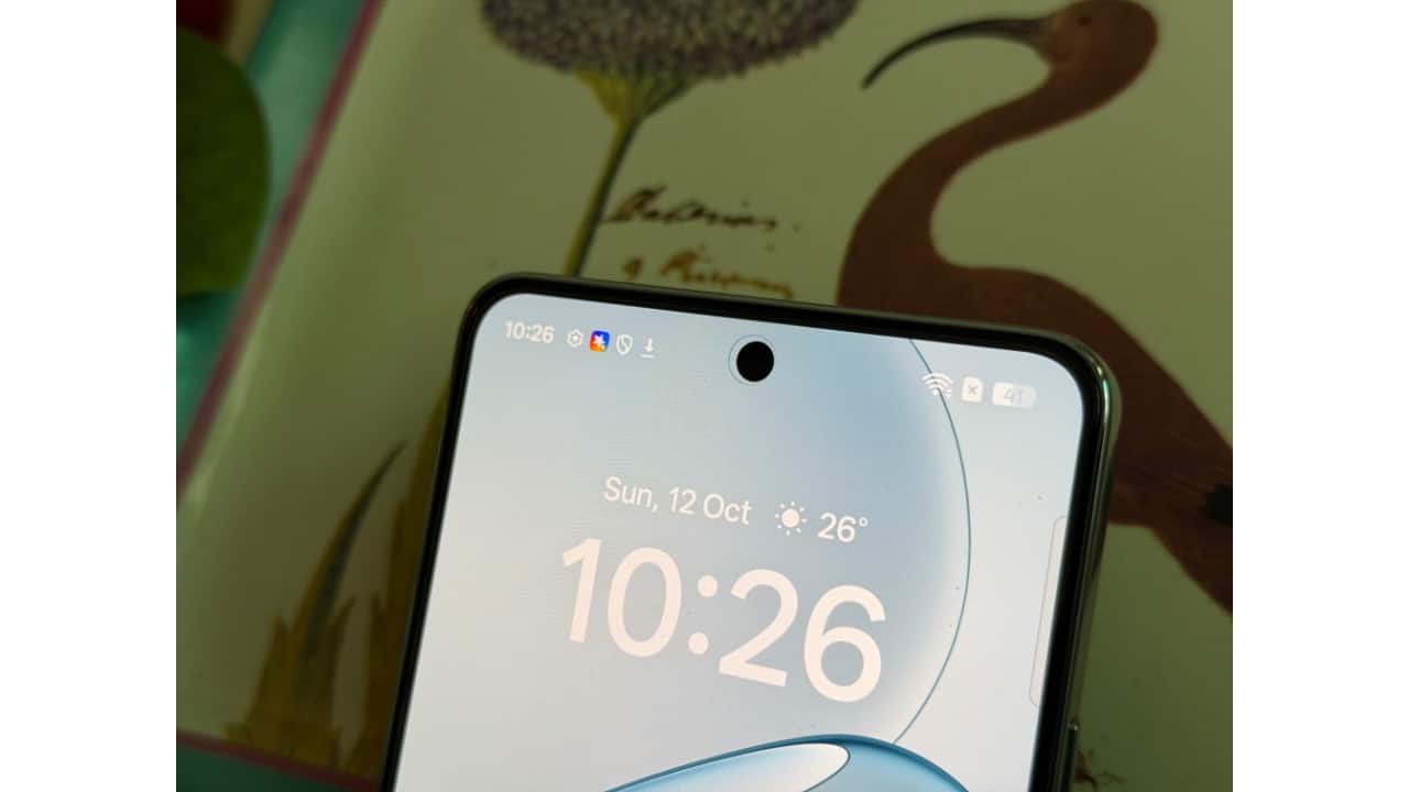 Connectivity and Audio: Modern Enough 5G support is wide, and call quality is clear. Stereo speakers get the job done, though they lack depth.