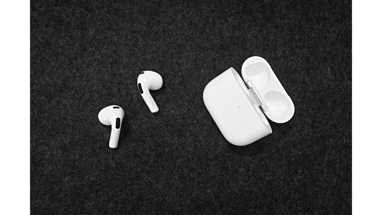 Simple to turn on in Settings You can enable it in a few taps: Settings &gt; General &gt; AirPlay &amp; Continuity &gt; Keep Audio with Headphones. Once toggled on, it works silently in the background.