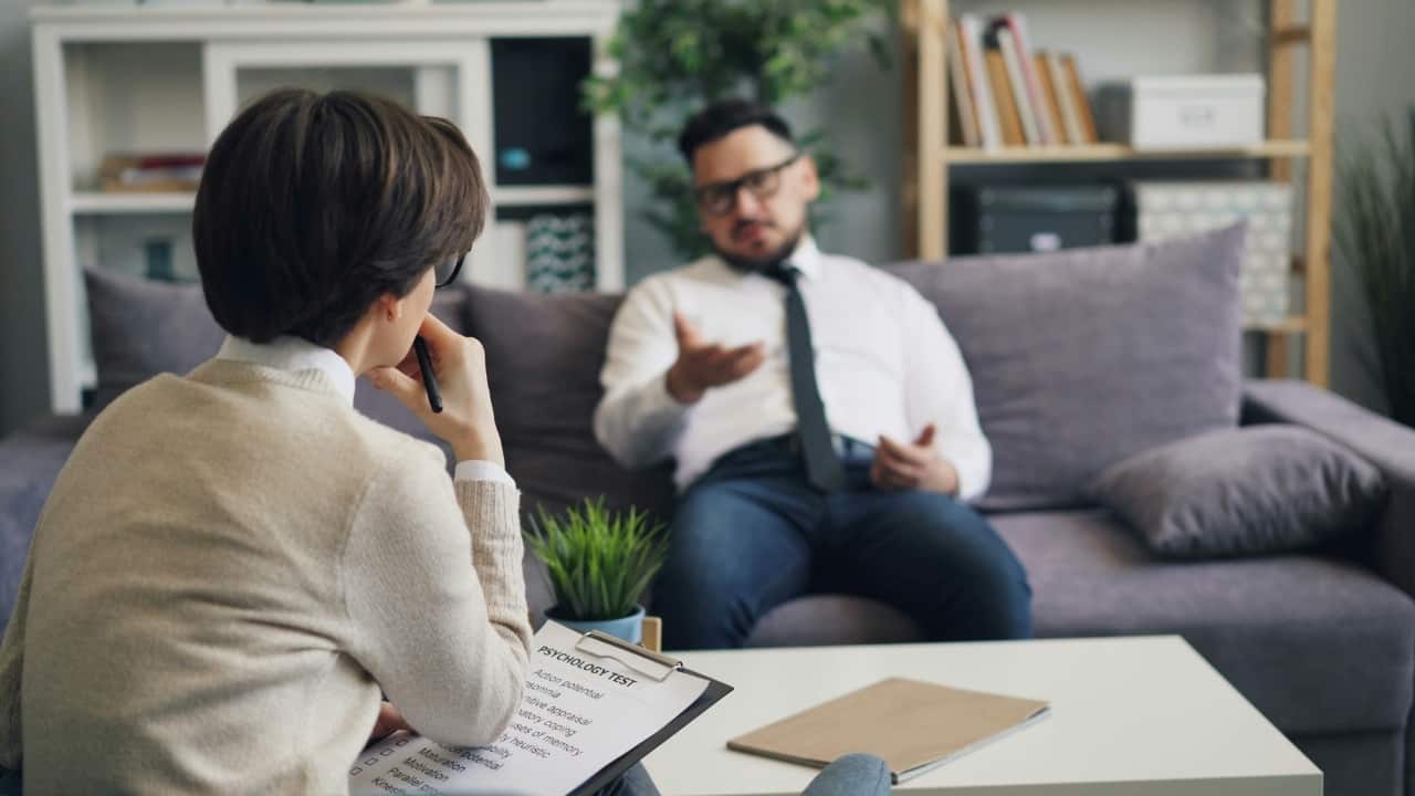 5 myths about mental health therapists wish everyone knew