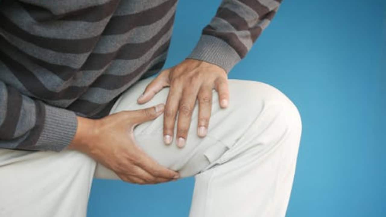 From sleep to snacks: Physiotherapist shares simple tips to beat arthritis fatigue
