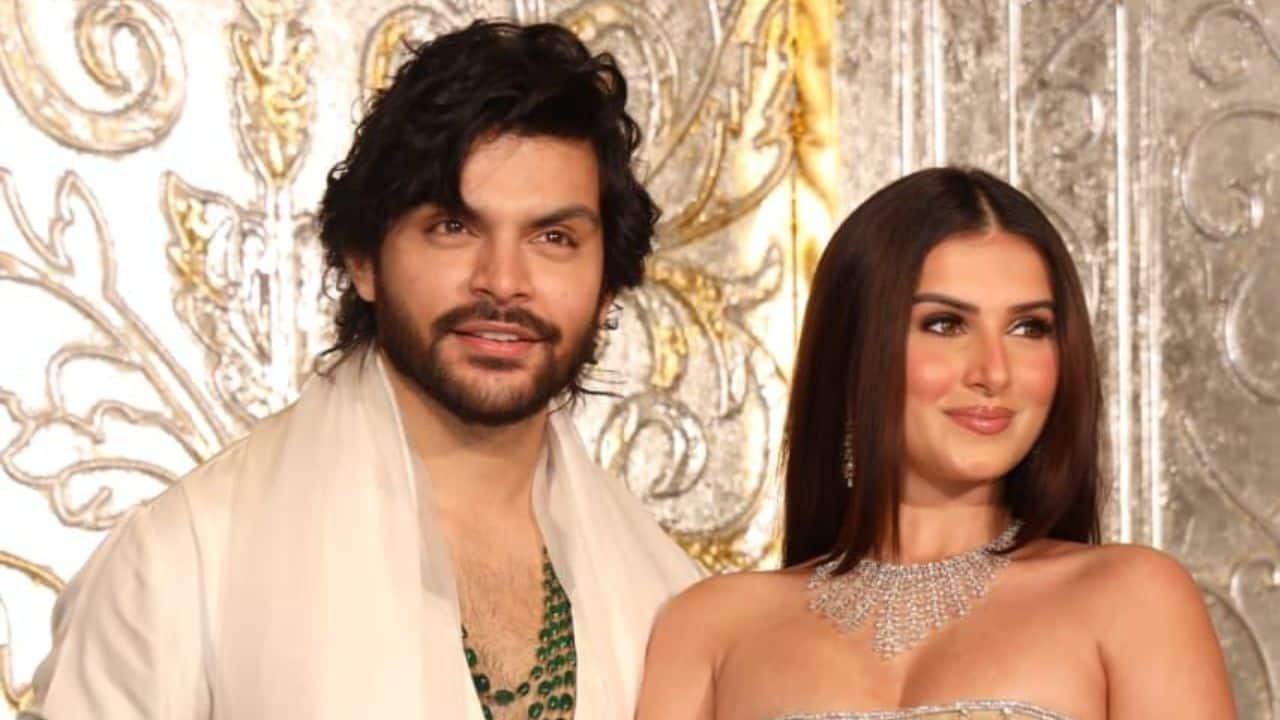 Veer Pahariya &amp; Tara Sutaria Tara Sutaria and Veer Pahariya turned up the heat and curiosity among the fans by arriving hand in hand at the Diwali party. While Tara looked stunning in an embellished golden outfit, whereas Veer complemented the actress’s energy in white outfit while both serving the ultimate red carpet glam.