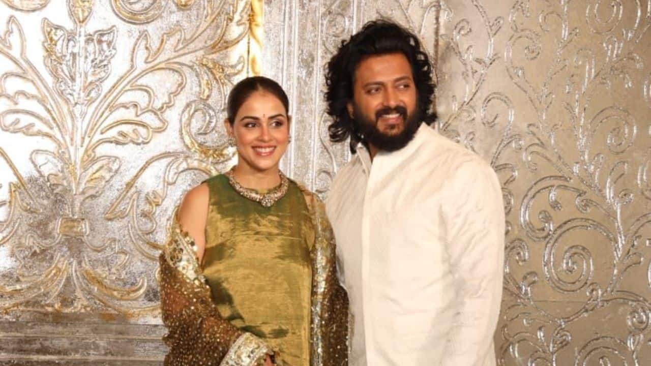 Riteish Deshmukh &amp; Genelia Deshmukh Riteish Deshmukh and Genelia Deshmukh being the most adored couple in the entire Bollywood industry complemented each other in golden and white ensembles, while also serving the ultimate couple goals. The couple brought their magnetic chemistry to the carpet, also serving pure Bollywood magic.