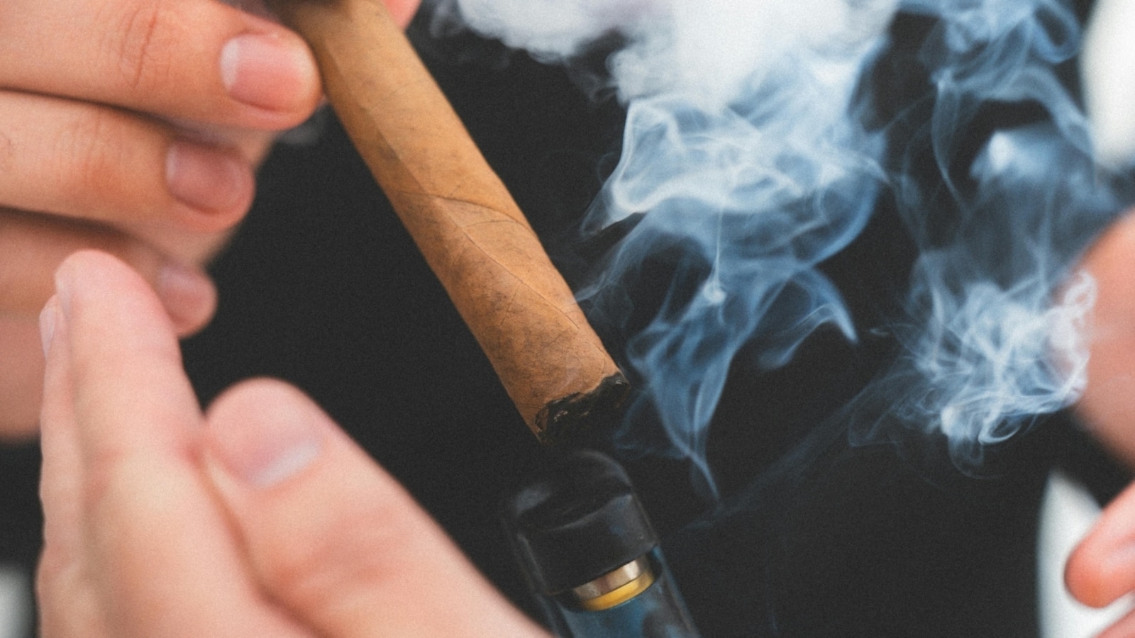 how can smokeless tobacco be harmful Is Smokeless Tobacco Less Harmful to Your Oral Health? how can smokeless tobacco be harmful Is Smokeless Tobacco Less Harmful to Your Oral Health?