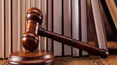 Florida judge temporarily blocks transfer of downtown Miami land for Trump's presidential library