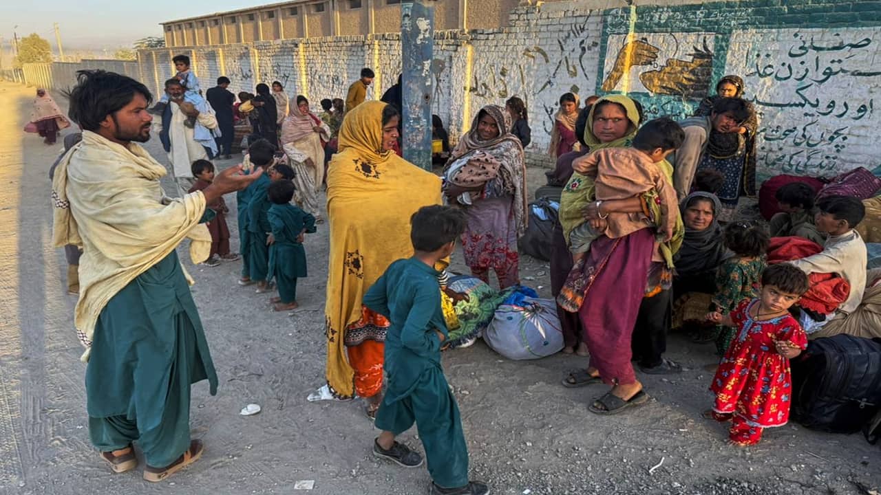 Pakistan, Afghanistan trade fire again as border tensions escalate