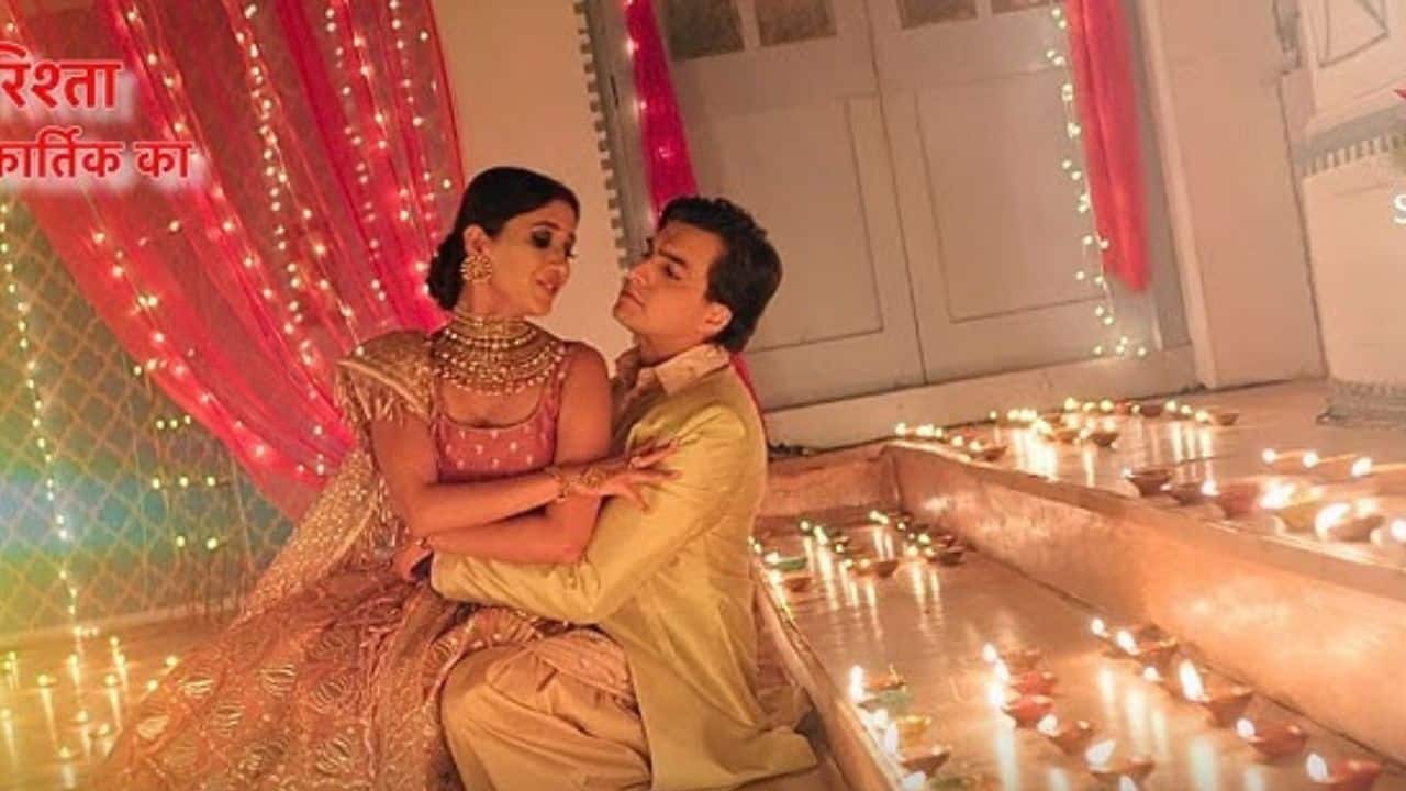 Yeh Rishta Kya Kehlata Hai Over the years, Yeh Rishta Kya Kehlata Hai has produced numerous Diwali episodes with cast members from various generations. Akshara and Naitik conceal presents for one another during a Diwali episode. In an effort to find the gifts that are hidden for his parents, Naksh assists them. Kartik and Naira celebrate Diwali with their son Kairav in a 2019 episode. 