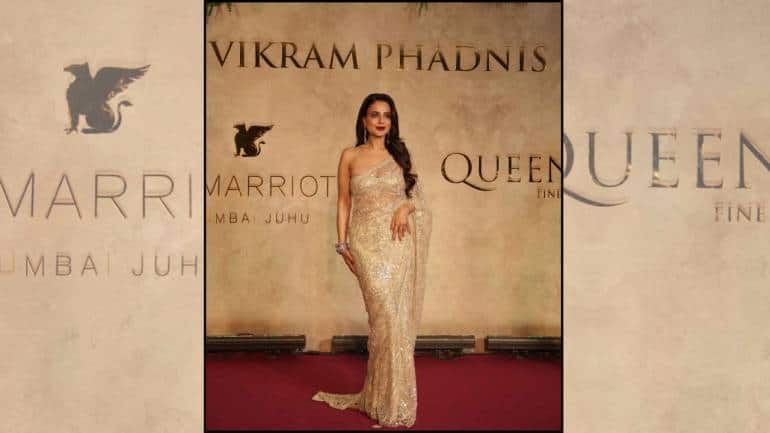 Bollywood stars at Vikram Phadnis fashion show