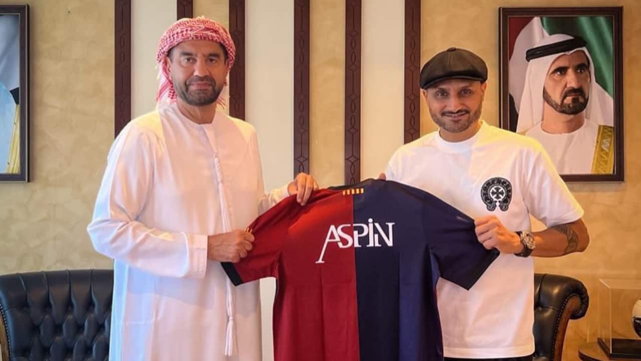 Harbhajan Singh to play In Abu Dhabi T10 League for Aspin Stallions team