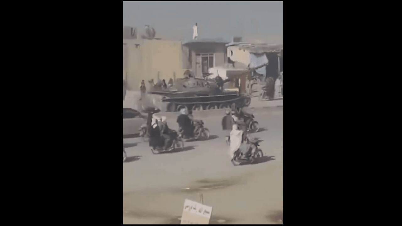 Tanks on Afghan roads: Taliban claims capture from Pakistani Army | WATCH
