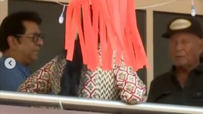 Salman Khan’s father Salim Khan meets politician Raj Thackeray at his Mumbai home ahead of Diwali