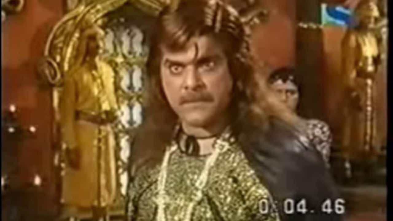 2. Raja Shiv Dutt in Chandrakanta - In Chandrakanta, Dheer’s King Shiv Dutt radiated royal charisma and commanding authority. He played the antagonist, but not as a one-dimensional villain. His Shiv Dutt was proud, intelligent, and deeply human—a ruler fighting to protect his throne and legacy. Dheer brought weight to every line, turning a fantasy show into a tale of power and morality. His chemistry with other characters elevated the drama, making the magical world of Chandrakanta believable. This role proved that Pankaj Dheer could handle grand spectacle and complex emotion with equal mastery, keeping audiences glued to their screens every week. 