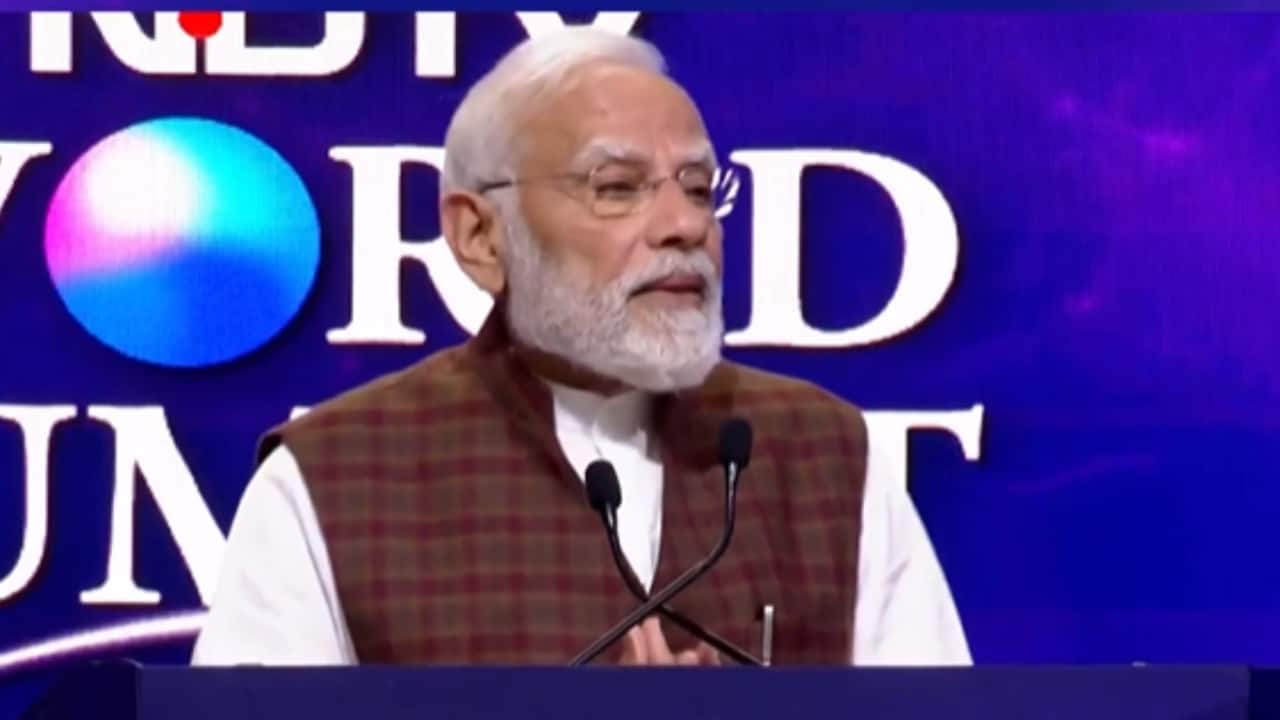 PM Modi slams Congress for ‘Mountain of NPAs’, says BJP govt democratized banking access