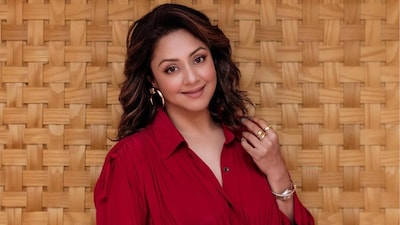 In Pics: Jyothika spends quality time with husband Suriya and their children