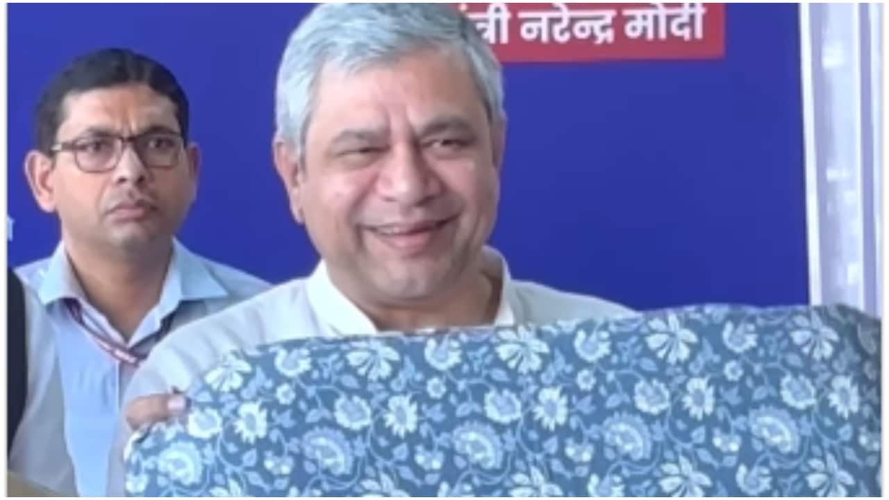 From white to vibrant: Railways introduces Sanganeri blankets in AC coaches
