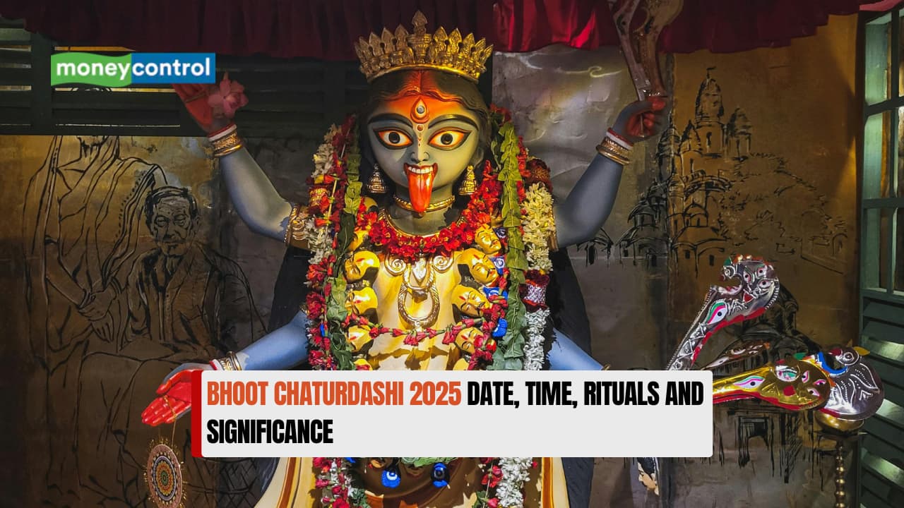 Bhoot Chaturdashi 2025 Date, Time, Rituals and Significance