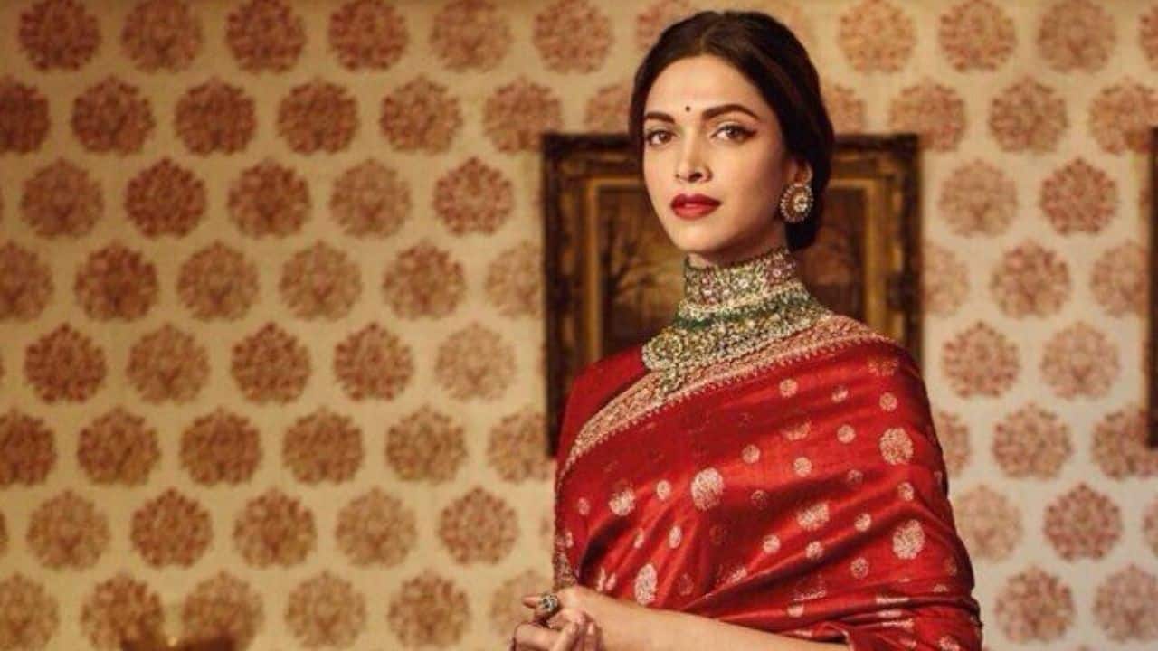 Royal radiance in traditional hues Deepika Padukone showed timeless elegance in this majestic ethnic outfit. The rich fabric, opulent necklace featuring emerald and ruby tones, and signature traditional styling create a breathtakingly regal portrait. Her poise is the essence of Indian royalty.