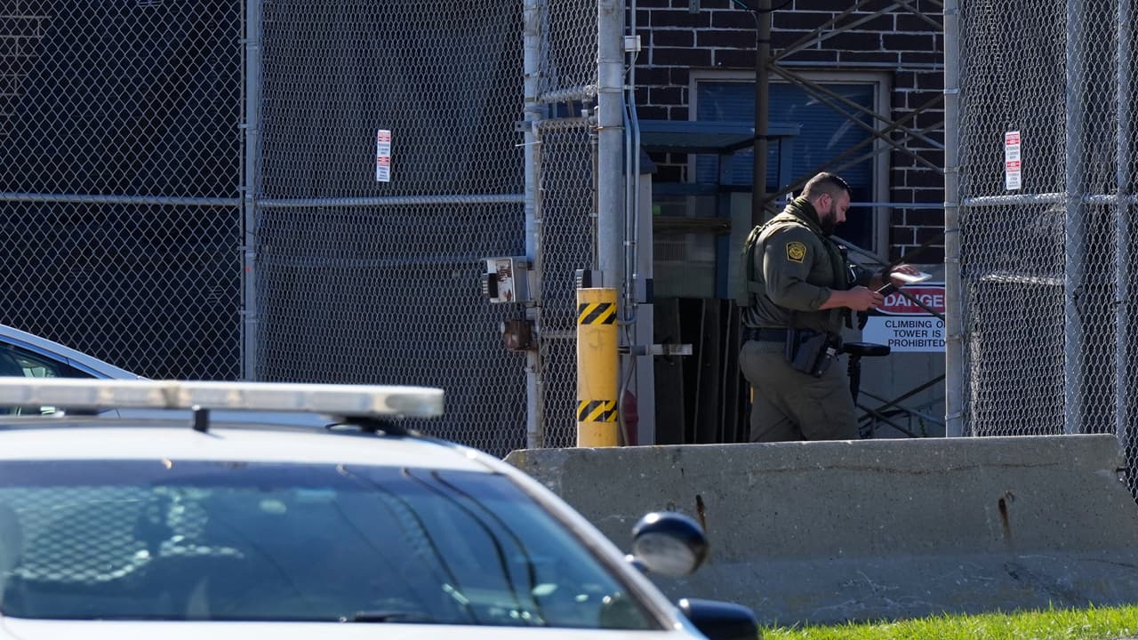 ICE officials cite bBudget constraints for limited bodycam use in Chicago operation