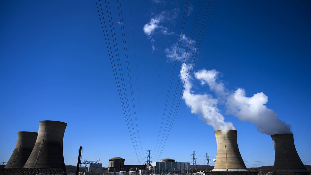 Why furloughed nuclear workers heighten safety risks during US shutdown