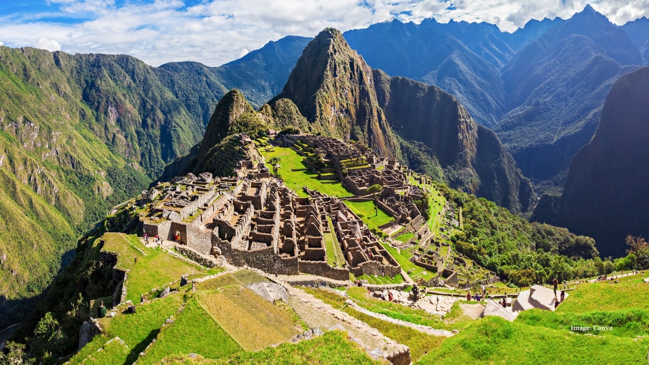 10. The Inca Trail to Machu Picchu, Peru Length: 43 km One of the world’s most iconic hikes, the Inca Trail traverses the Andes to reach Machu Picchu. Hikers cross rivers, steep ascents like Dead Woman’s Pass, and verdant landscapes in the Sacred Valley, before witnessing the Sun Gate and the legendary Incan citadel. A physically demanding trek, but an unforgettable bucket-list adventure for any traveler. (Image: Canva)