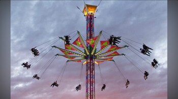 People 925.9K Followers Riders Left Dangling 100 Feet in the Air When N.C. Fair Ride Stops from Low Voltage