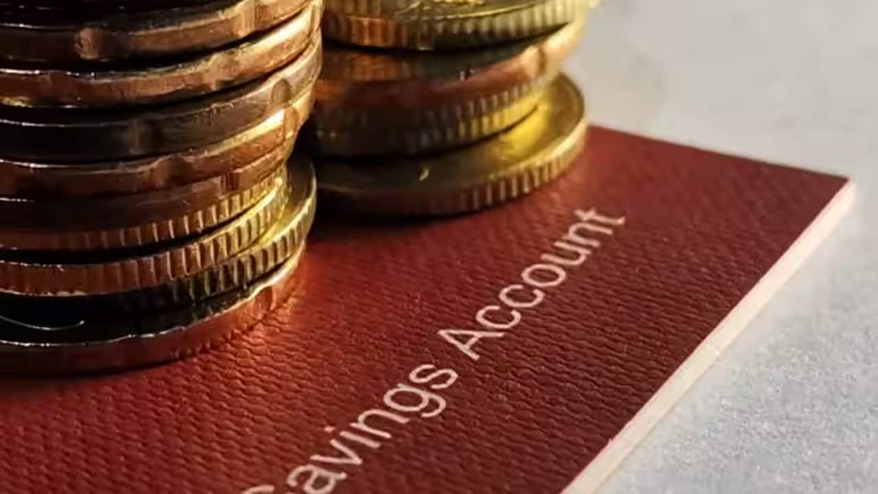 Multiple savings accounts or one: What actually earns you more?