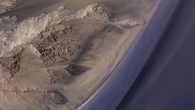 Experiments reveal how dry ice shapes Martian dunes every spring