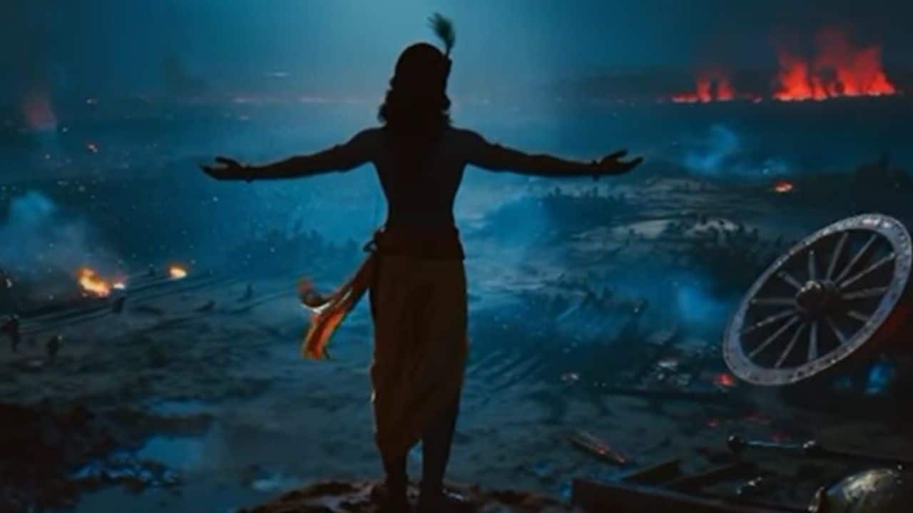 Maharashtra Chief Minister Devendra Fadnavis hails Mahabharat: Ek Dharmayudh as a stunning blend of tradition and technology