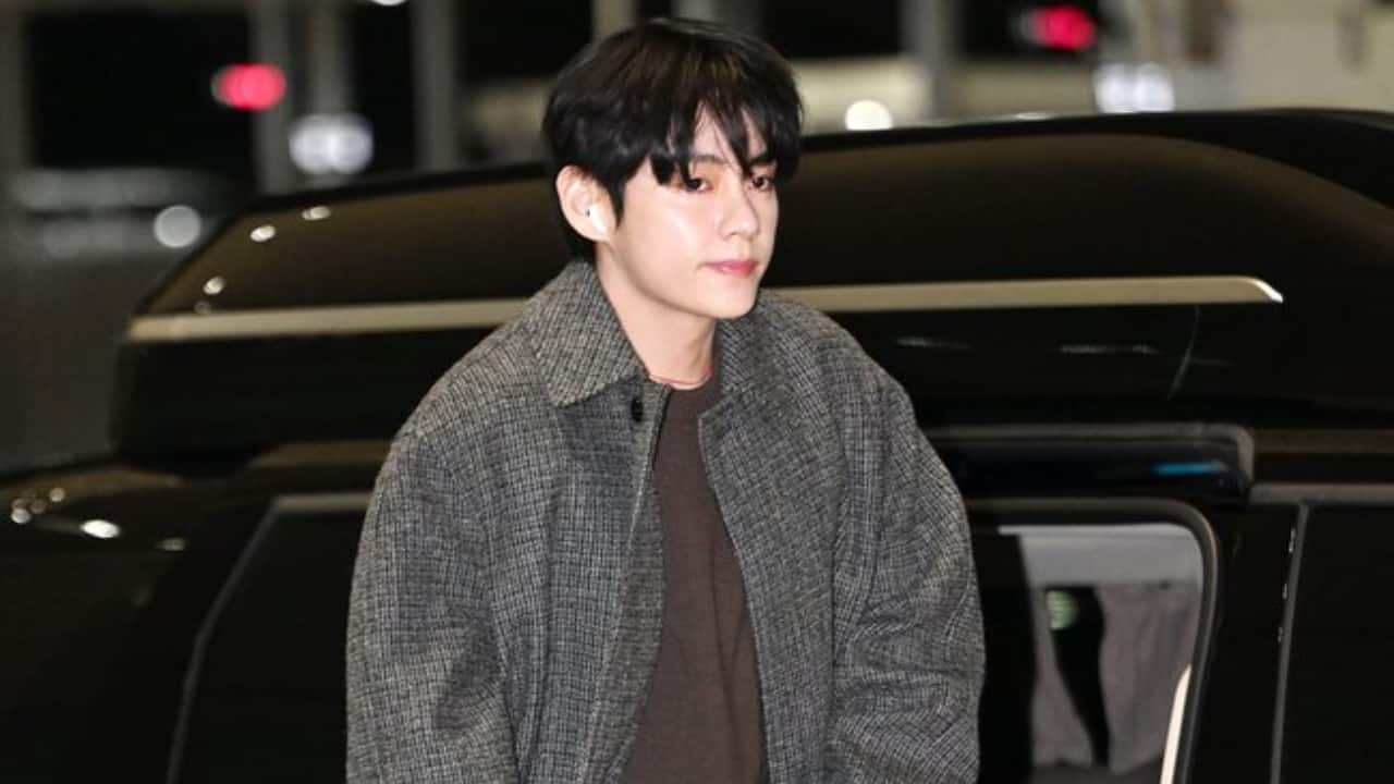 BTS V’s no-makeup look at airport sparks online frenzy; fans divided over the K-pop star’s barefaced appearance