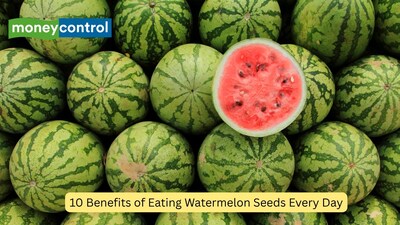 10 nutrionist-backed benefits of eating watermelon seeds every day