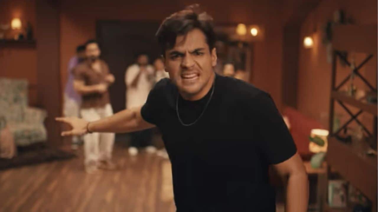 Ashish Chanchlani unveils trailer of EKAKI, India’s first horror-comedy web series