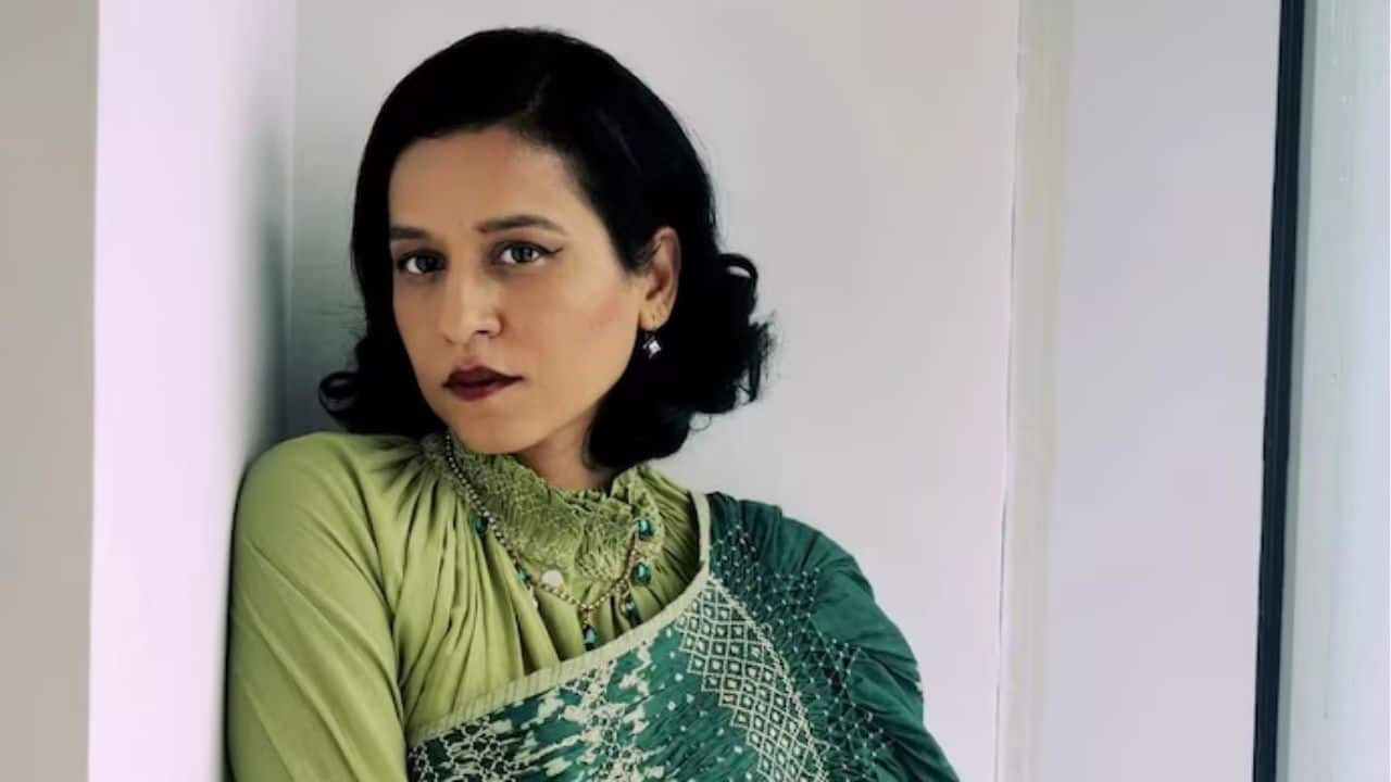 Tillotama Shome wins best actor for Shadowbox (Baksho Bondi) as the Film Triumphs Globally