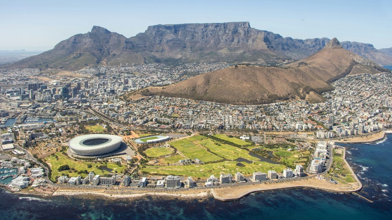 4. Cape Town, South Africa Beyond its dramatic Table Mountain views, Cape Town charms with its easygoing locals. From craft markets to beach cafés, expect genuine warmth and spontaneous smiles wherever you go. (Image: Canva)