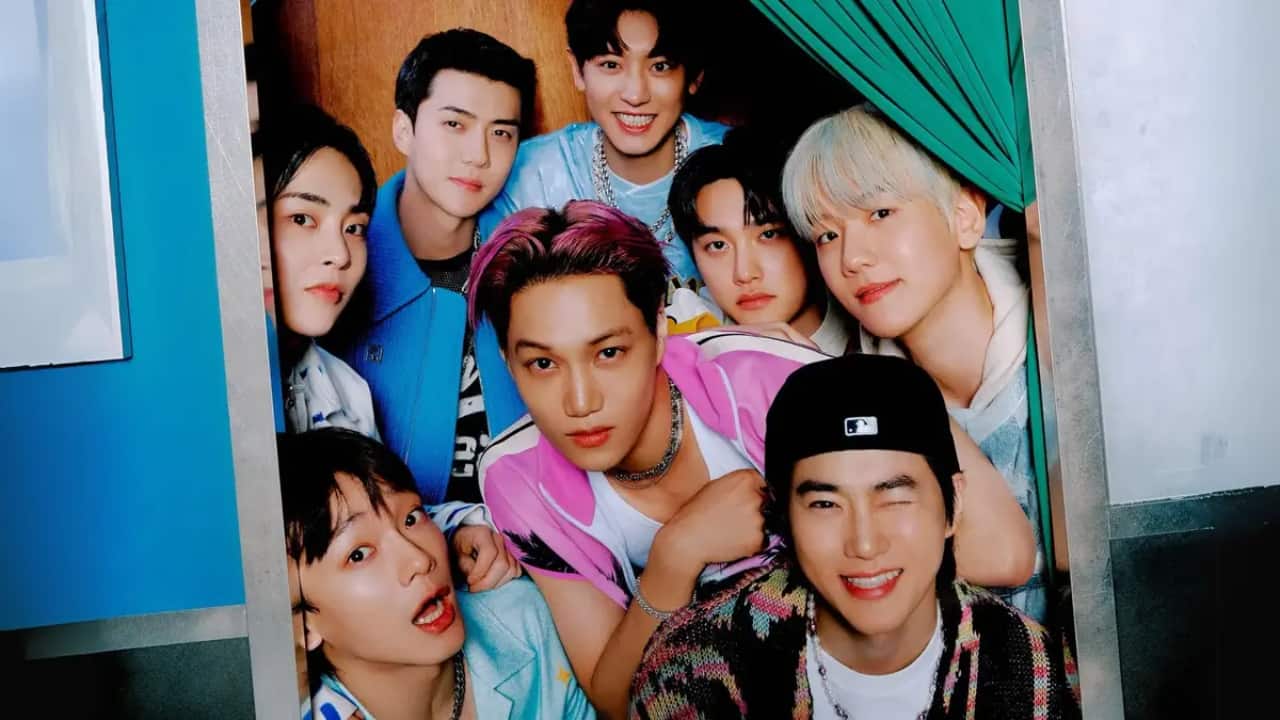 EXO confirms December fan meeting and 2026 album featuring Lay; CBX members absent amid legal feud