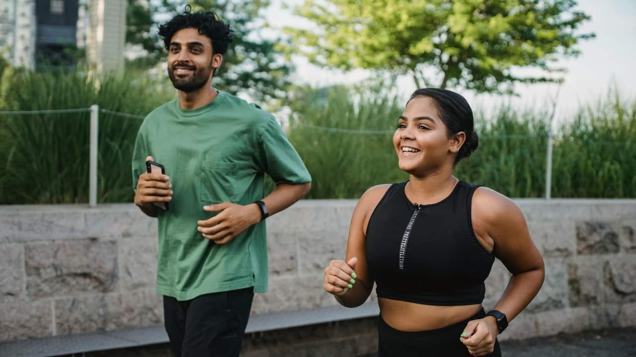 Health benefits of running: Junk food can hurt your mood but running can fix it, says new study Health benefits of running: Junk food can hurt your mood but running can fix it, says new study