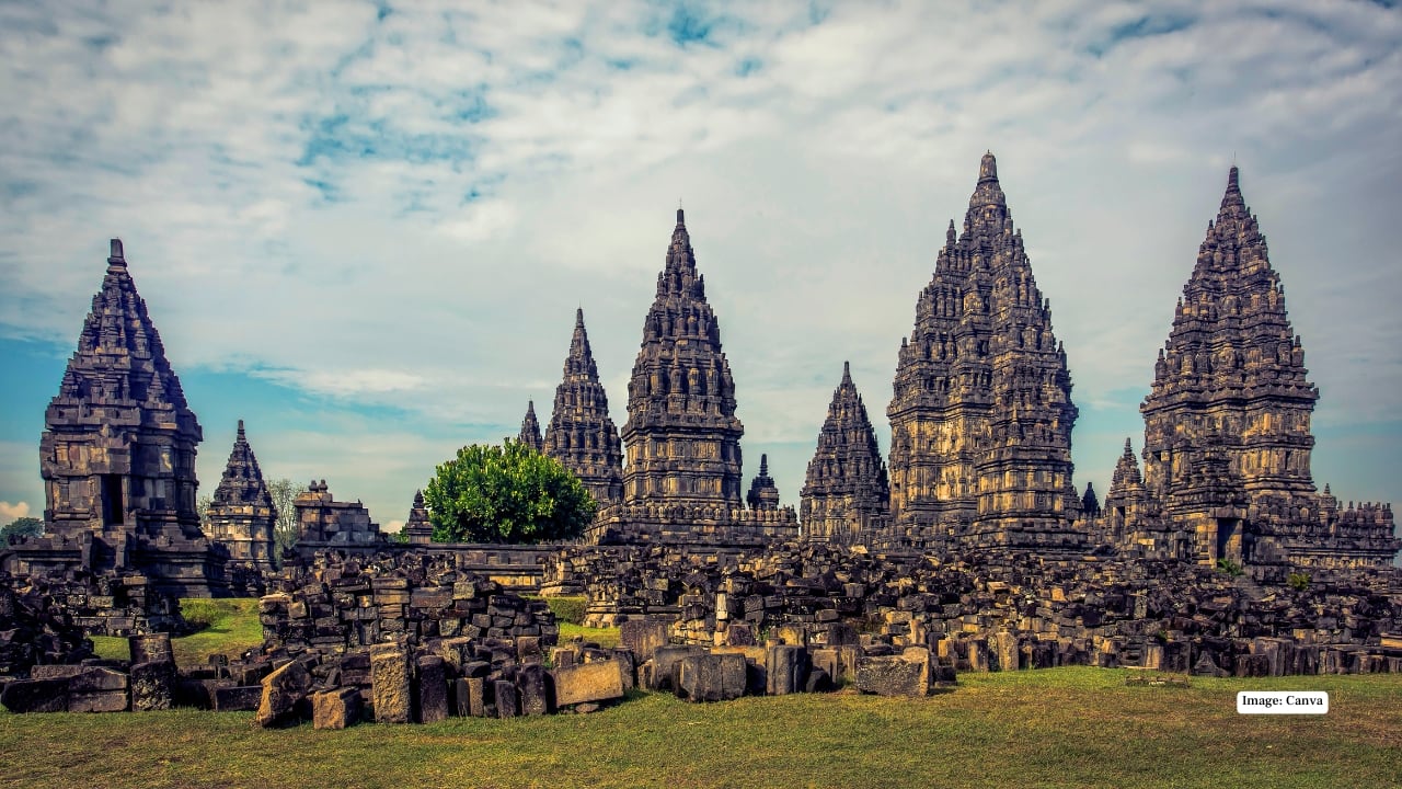 Prambanan Temple Compounds, Central Java, Indonesia (Image: Canva)