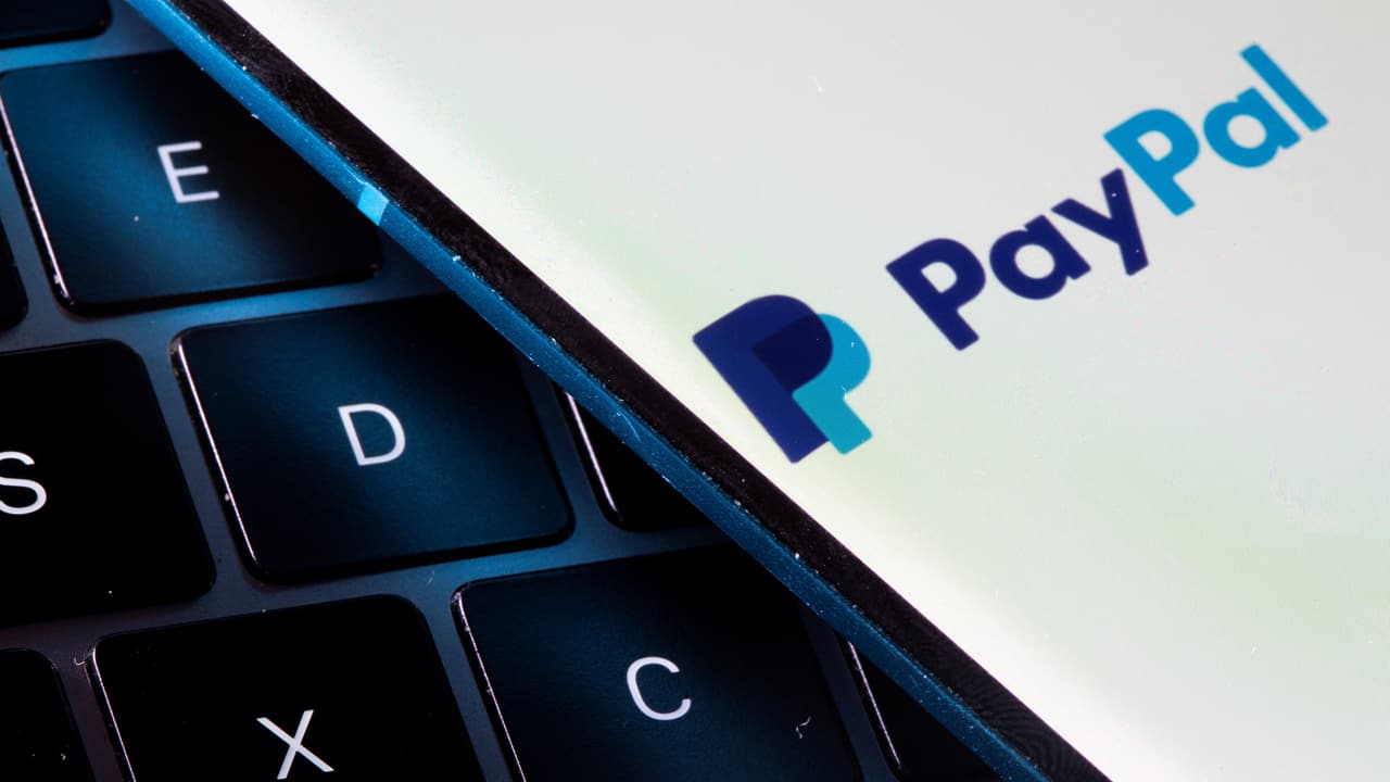 PayPal strikes payments wallet deal with OpenAI's ChatGPT, shares surge PayPal strikes payments wallet deal with OpenAI's ChatGPT, shares surge