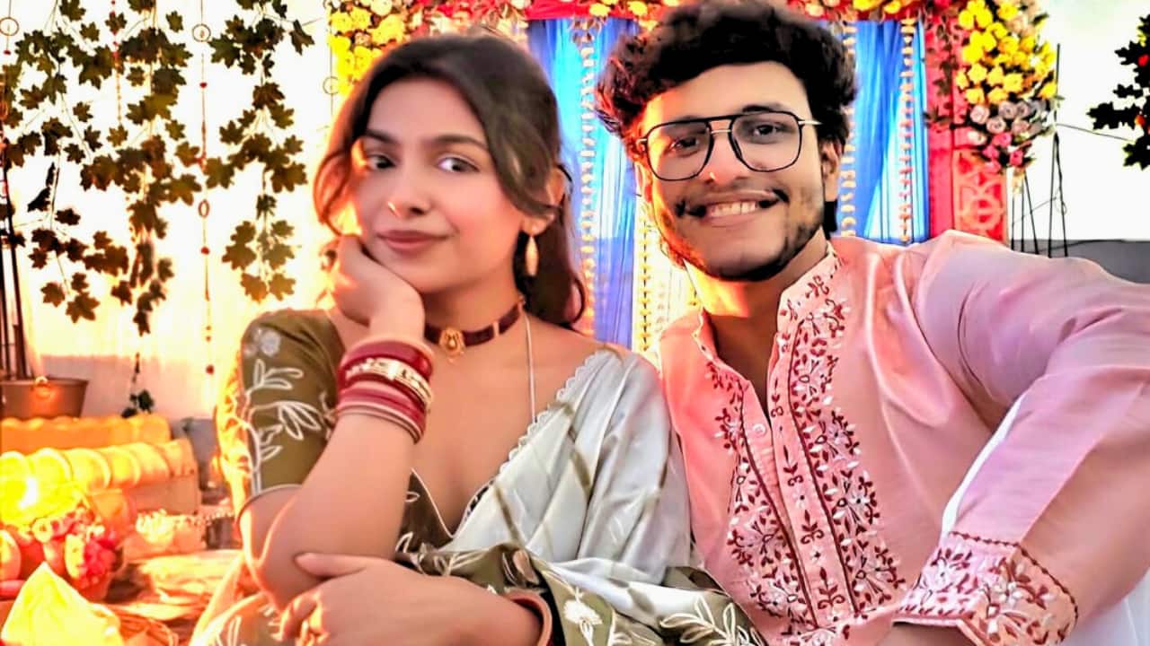 YouTuber Nischay Malhan aka Triggered Insaan, wife Ruchika Rathore celebrate their first Chhath puja after marriage, see pics YouTuber Nischay Malhan aka Triggered Insaan, wife Ruchika Rathore celebrate their first Chhath puja after marriage, see pics