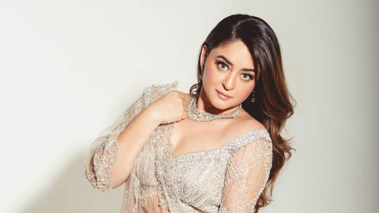 Mahhi Vij warns of legal action amid reports of divorce speculations with Jay Bhanushali