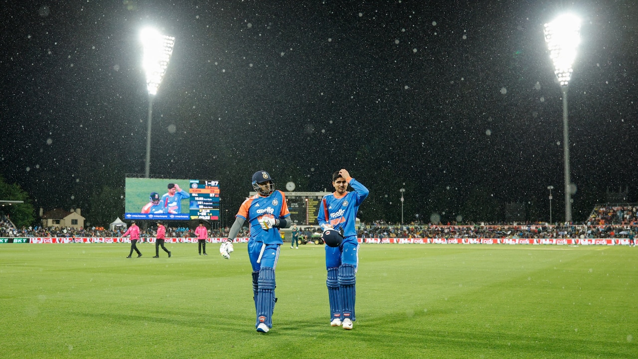 Time spent out there should help Gill. For Surya, runs are a dire need in the final two games