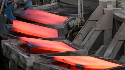 Macquarie Group says prices could crash toward $10,000 a ton in that scenario, or they could rally as far as $18,000 if tariffs are announced with a lag that would allow traders to ship even more metal to the US